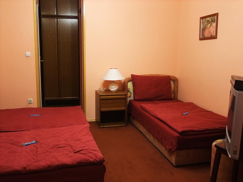 Bed & Breakfast Vila Stanišić Pozega Zimmer foto