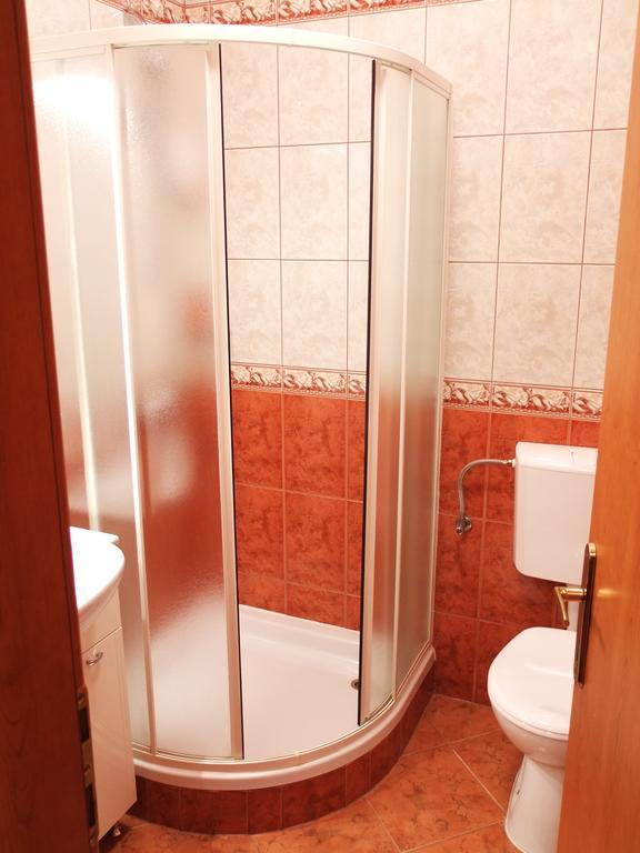 Bed & Breakfast Vila Stanišić Pozega Zimmer foto