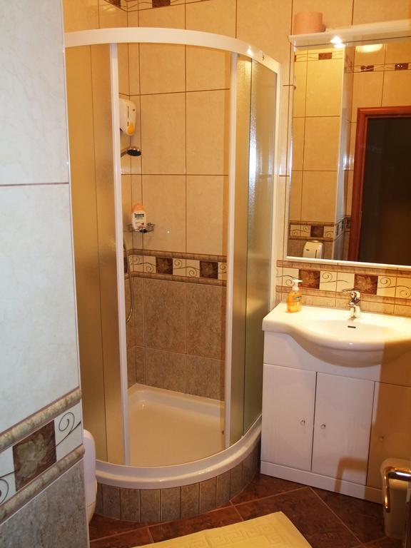 Bed & Breakfast Vila Stanišić Pozega Zimmer foto